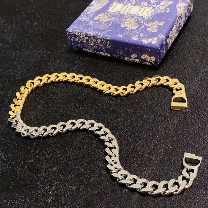 chr1st1an D10r necklaces